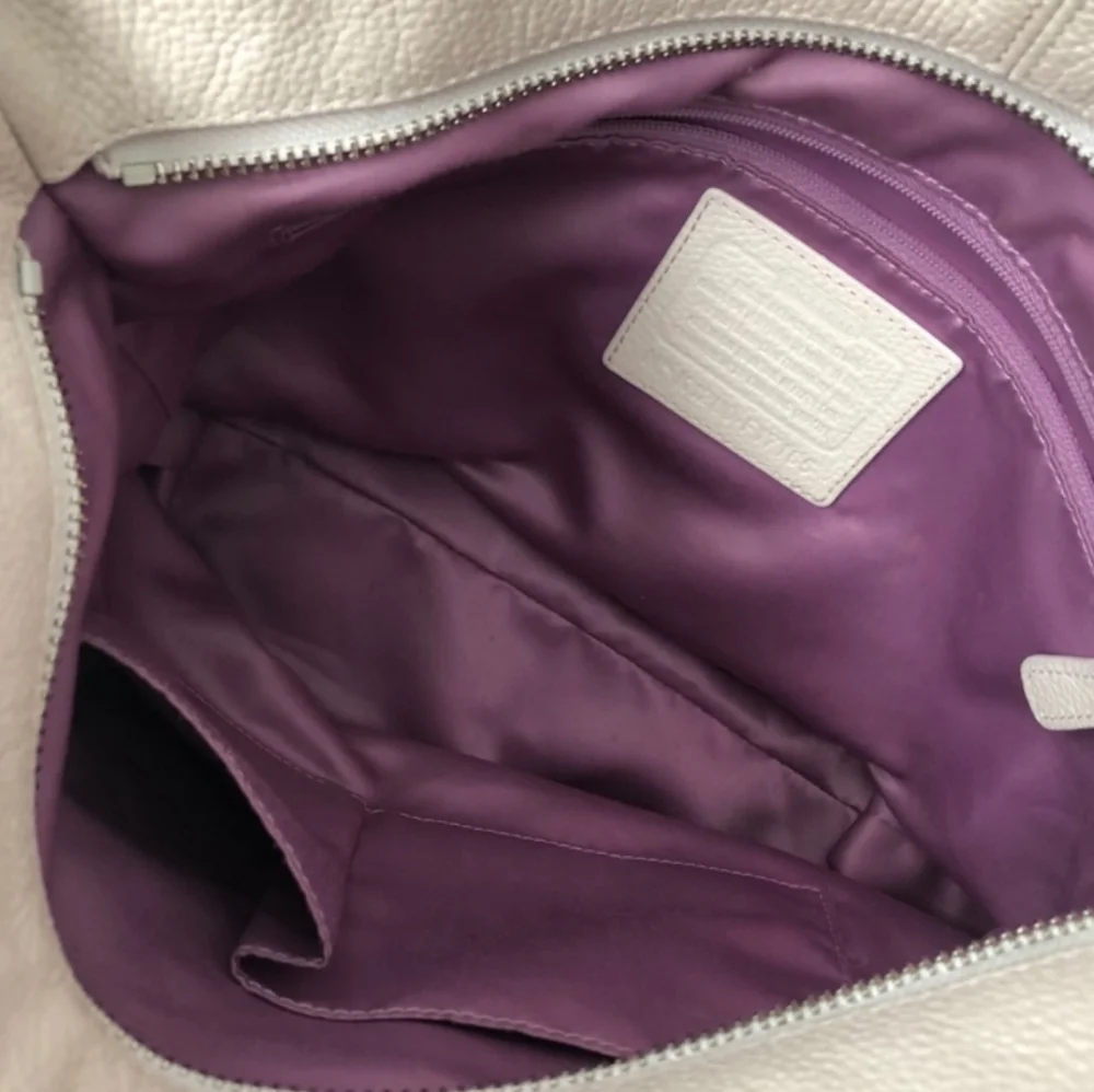 Coach Brooke Convertible Hobo No. F17165 - Picture 2 of 6